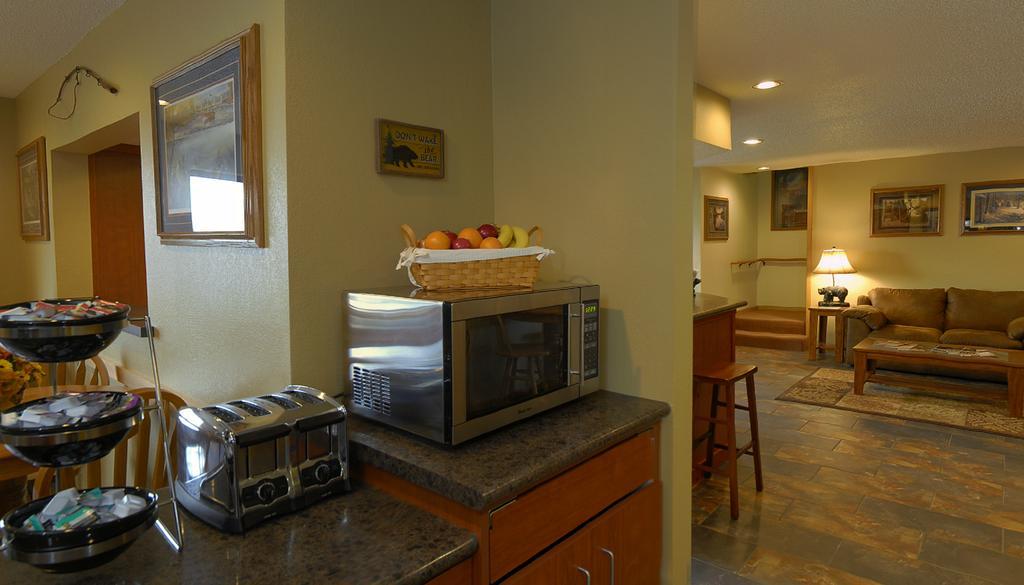 America'S Best Value Inn & Suites International Falls Dış mekan fotoğraf